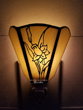 Load image into Gallery viewer, Daffodil Stained Glass Nightlight
